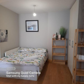 ORANGE ACCOMODATION